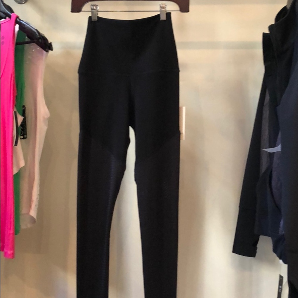 Super thick great quality leggings